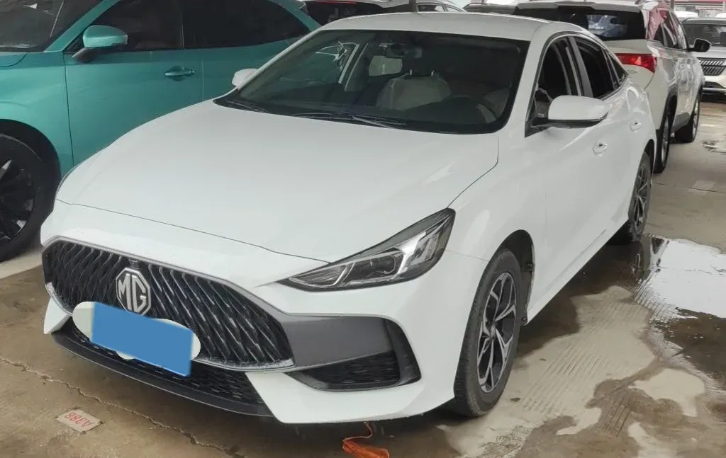 2023 MG 5 1.5L 129HP L4 5MT,autocango,china used car exporter,china ev exporter,chinese used car exporter,chinese used ev exporter