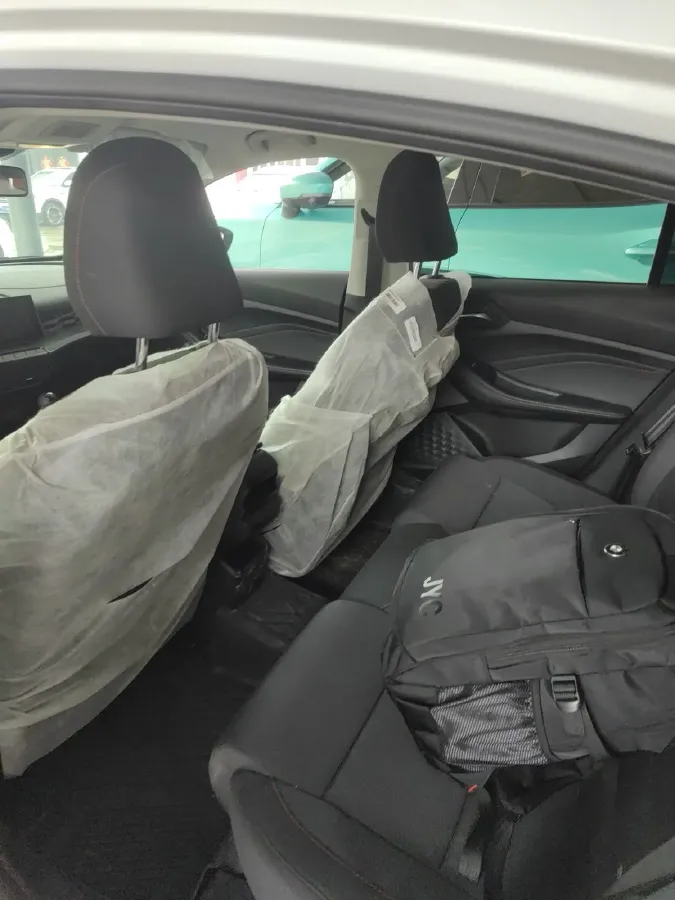 2023 MG 5 1.5L 129HP L4 5MT,autocango,china used car exporter,china ev exporter,chinese used car exporter,chinese used ev exporter