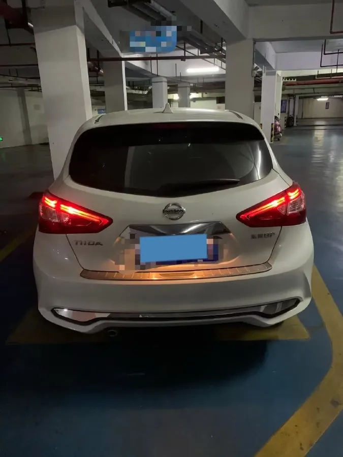 2021 Nissan Tiida 1.6L 122HP L4 CVT,autocango,china used car exporter,china ev exporter,chinese used car exporter,chinese used ev exporter
