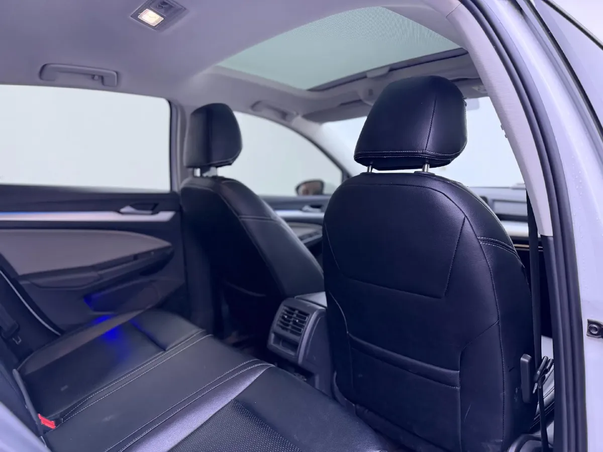 2021 Volkswagen Golf 1.4T 150HP L4 7DCT,autocango,china used car exporter,china ev exporter,chinese used car exporter,chinese used ev exporter