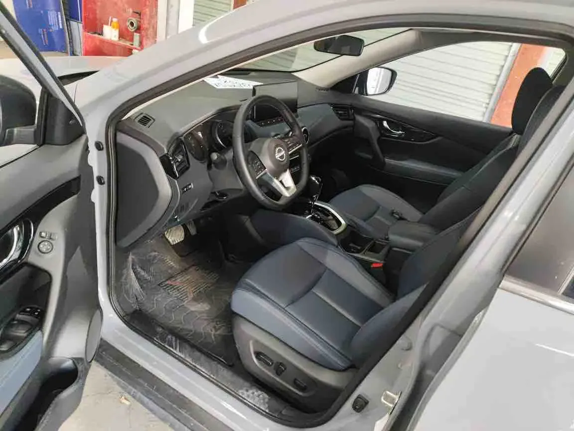 2025 Nissan X-Trail 2.0L 151HP L4 CVT,autocango,china used car exporter,china ev exporter,chinese used car exporter,chinese used ev exporter