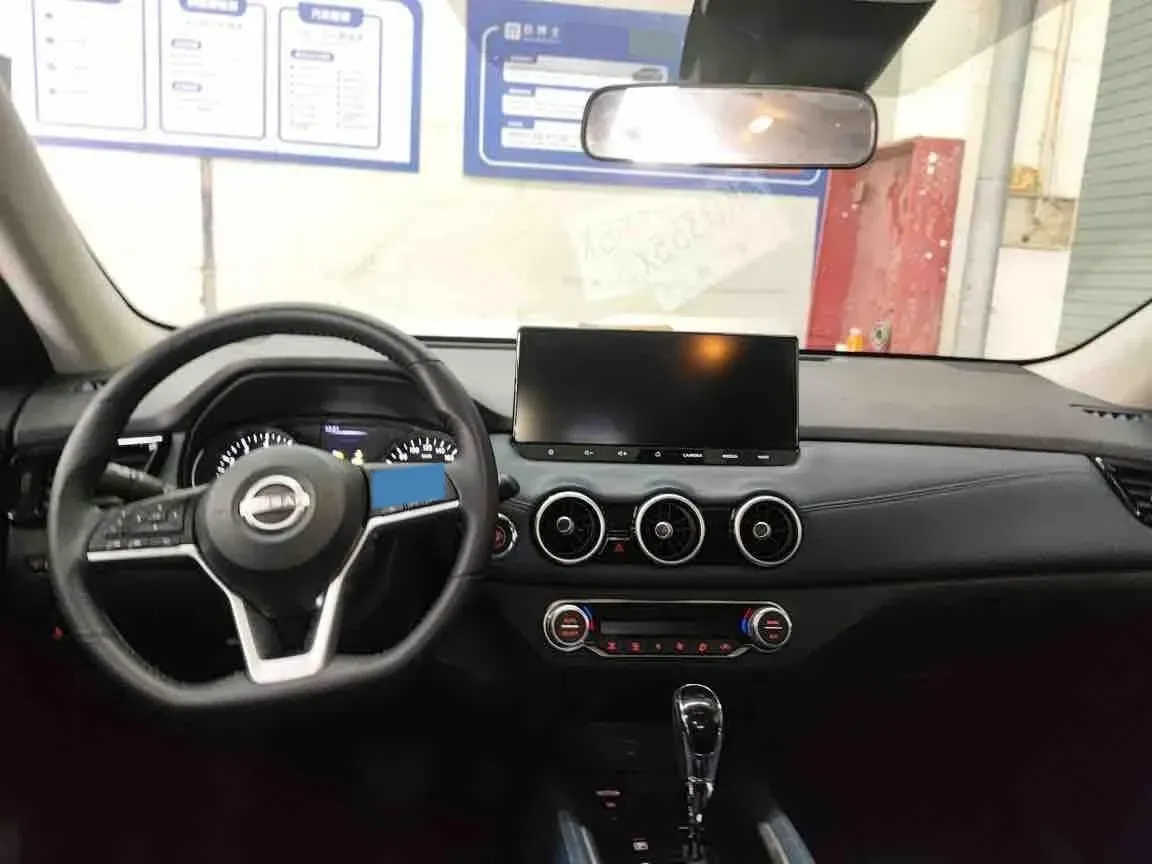 2025 Nissan X-Trail 2.0L 151HP L4 CVT,autocango,china used car exporter,china ev exporter,chinese used car exporter,chinese used ev exporter