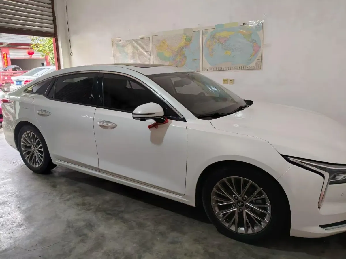 2023 Bestune B70 1.5T 169HP L4 7DCT,autocango,china used car exporter,china ev exporter,chinese used car exporter,chinese used ev exporter
