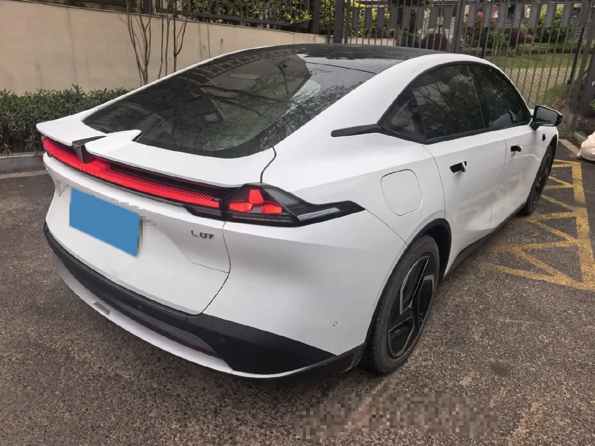 2024 Deepal L07 BEV 56.12KWH,autocango,china used car exporter,china ev exporter,chinese used car exporter,chinese used ev exporter