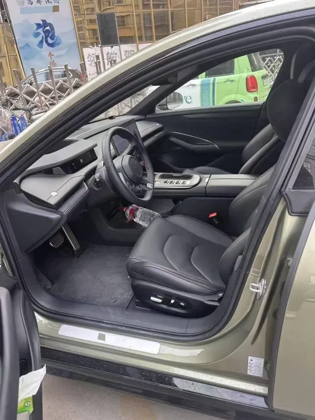 2024 MI SU7 BEV 101KWH,autocango,china used car exporter,china ev exporter,chinese used car exporter,chinese used ev exporter