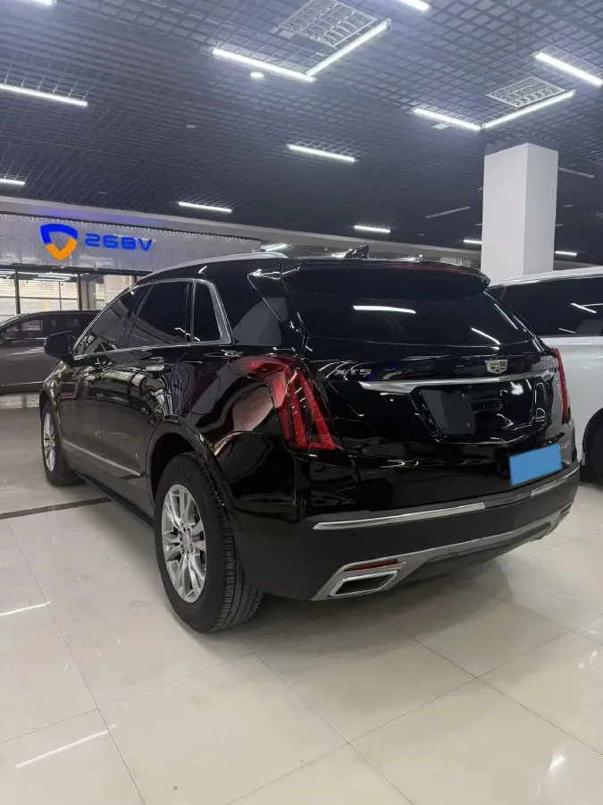 2022 Cadillac XT5 2.0T 237HP L4 9AT,autocango,china used car exporter,china ev exporter,chinese used car exporter,chinese used ev exporter