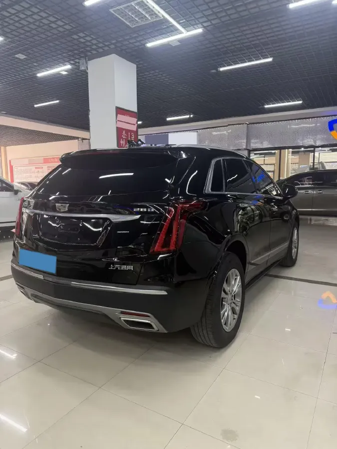 2022 Cadillac XT5 2.0T 237HP L4 9AT,autocango,china used car exporter,china ev exporter,chinese used car exporter,chinese used ev exporter