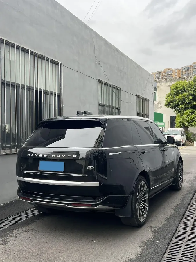 2023 Land Rover Range Rover 3.0T 400HP L6 8AT,autocango,china used car exporter,china ev exporter,chinese used car exporter,chinese used ev exporter