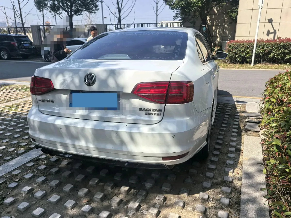2018 JMC YuSheng S350 2.0T 141HP L4 6AT,autocango,china used car exporter,china ev exporter,chinese used car exporter,chinese used ev exporter