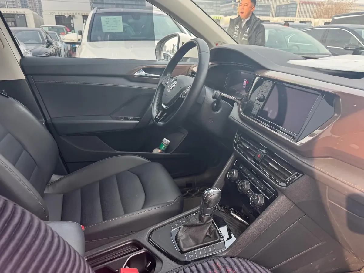 2019 HanTeng X5 BEV 42.72KWH,autocango,china used car exporter,china ev exporter,chinese used car exporter,chinese used ev exporter