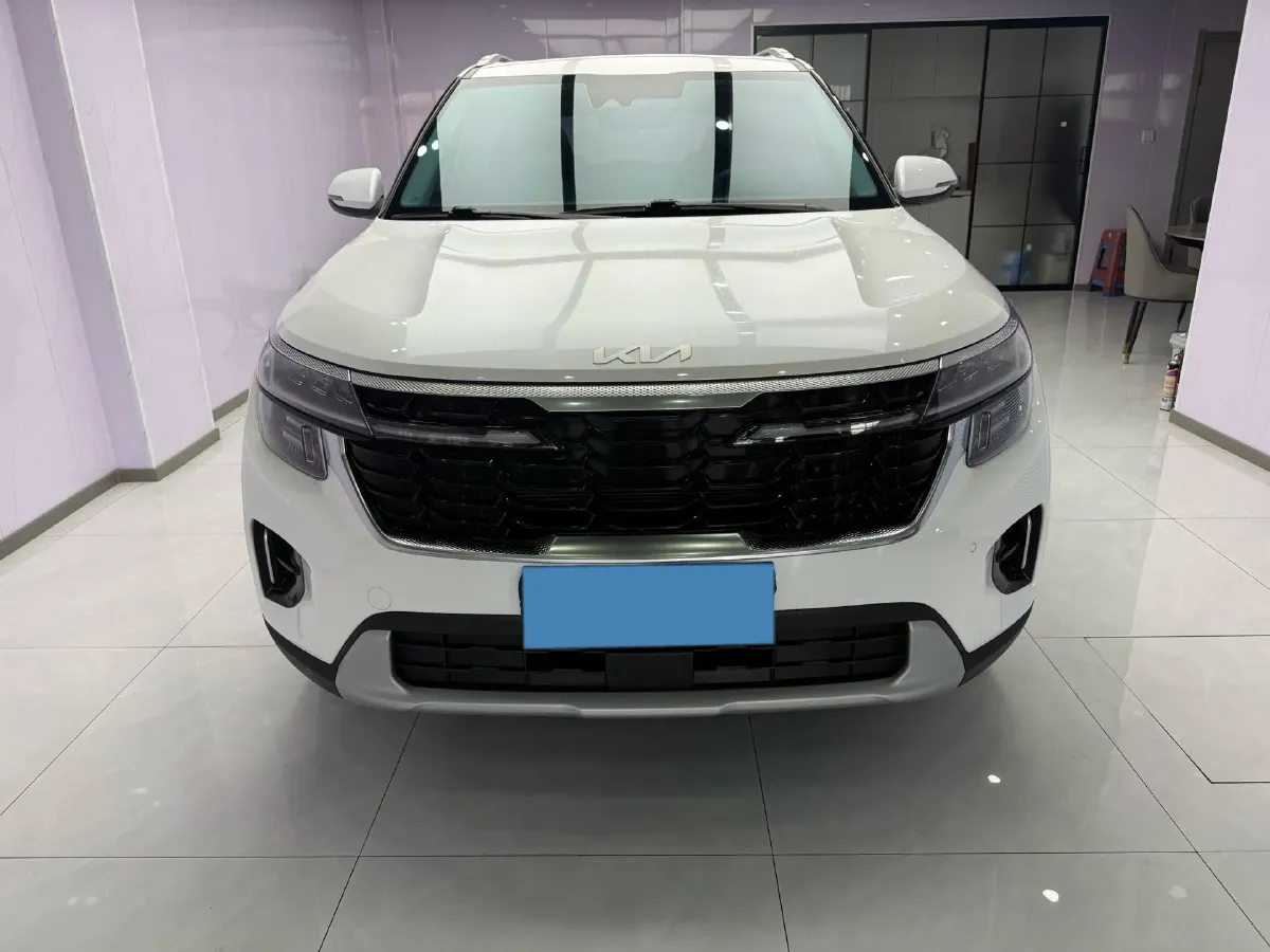 2023 Kia Seltos 1.5L 115HP L4 CVT,autocango,china used car exporter,china ev exporter,chinese used car exporter,chinese used ev exporter