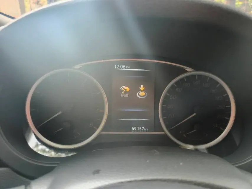 2019 Nissan Tiida 1.6L 126HP L4 CVT,autocango,china used car exporter,china ev exporter,chinese used car exporter,chinese used ev exporter