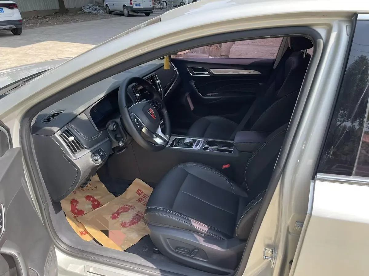 2017 Roewe i6 1.0T 125HP L3 2AT PHEV,autocango,china used car exporter,china ev exporter,chinese used car exporter,chinese used ev exporter