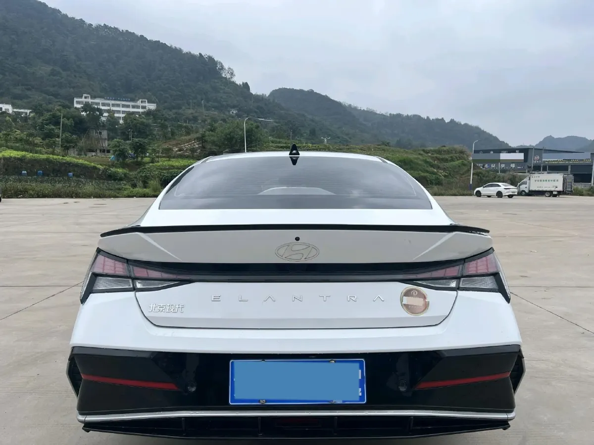 2021 Hyundai Elantra 1.5L 115HP L4 CVT,autocango,china used car exporter,china ev exporter,chinese used car exporter,chinese used ev exporter