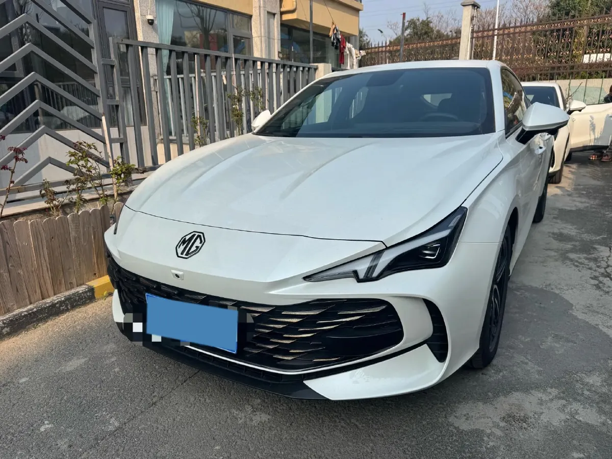 2023 MG 7 1.5T 188HP L4 7DCT,autocango,china used car exporter,china ev exporter,chinese used car exporter,chinese used ev exporter