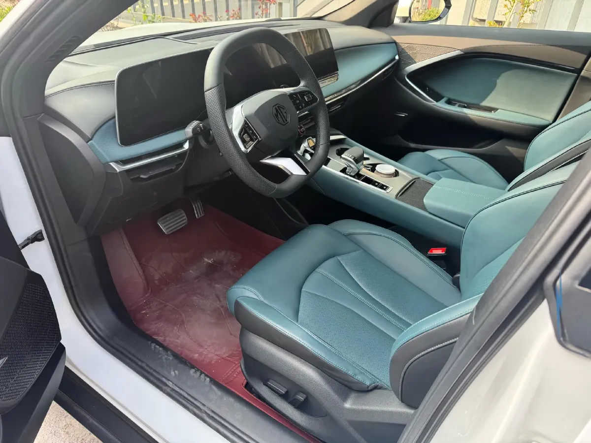 2023 MG 7 1.5T 188HP L4 7DCT,autocango,china used car exporter,china ev exporter,chinese used car exporter,chinese used ev exporter