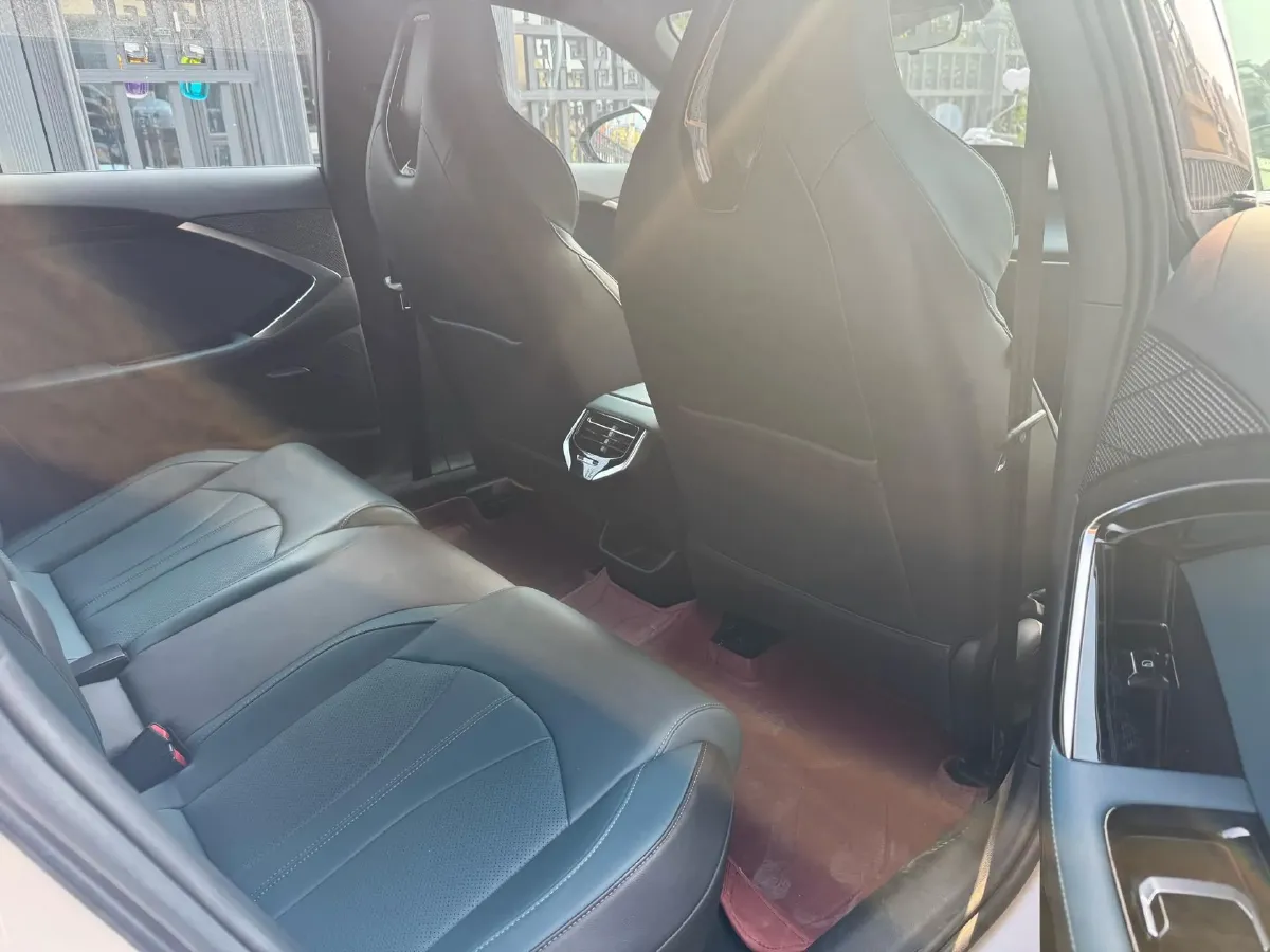 2023 MG 7 1.5T 188HP L4 7DCT,autocango,china used car exporter,china ev exporter,chinese used car exporter,chinese used ev exporter