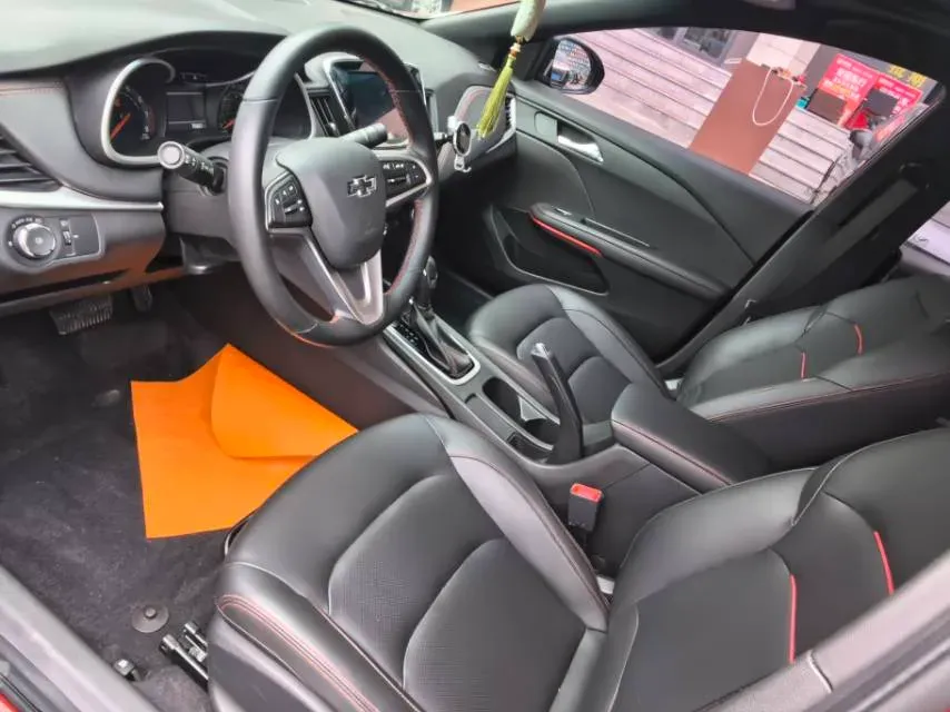 2019 Chevrolet Monza 1.3T 163HP L3 6AT,autocango,china used car exporter,china ev exporter,chinese used car exporter,chinese used ev exporter