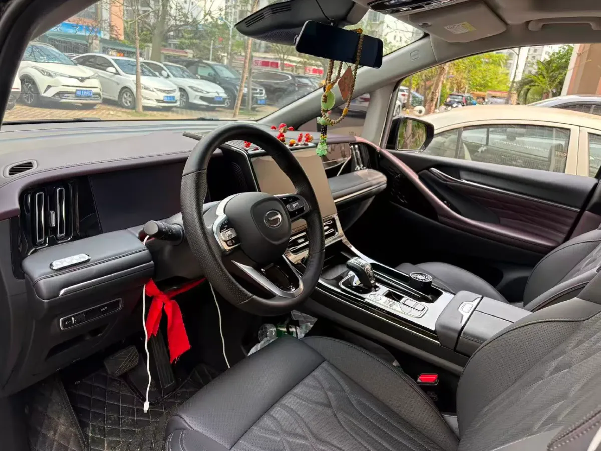 2024 GAC Trumpchi M8 2.0T 252HP L4 8AT,autocango,china used car exporter,china ev exporter,chinese used car exporter,chinese used ev exporter