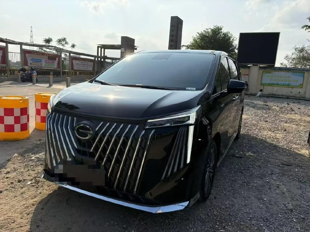 2024 GAC Trumpchi M8 2.0T 252HP L4 8AT,autocango,china used car exporter,china ev exporter,chinese used car exporter,chinese used ev exporter