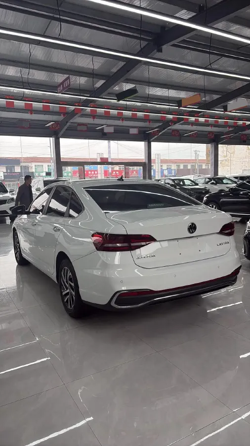 2023 Volkswagen Lavida 1.5L 110HP L4 6AT,autocango,china used car exporter,china ev exporter,chinese used car exporter,chinese used ev exporter