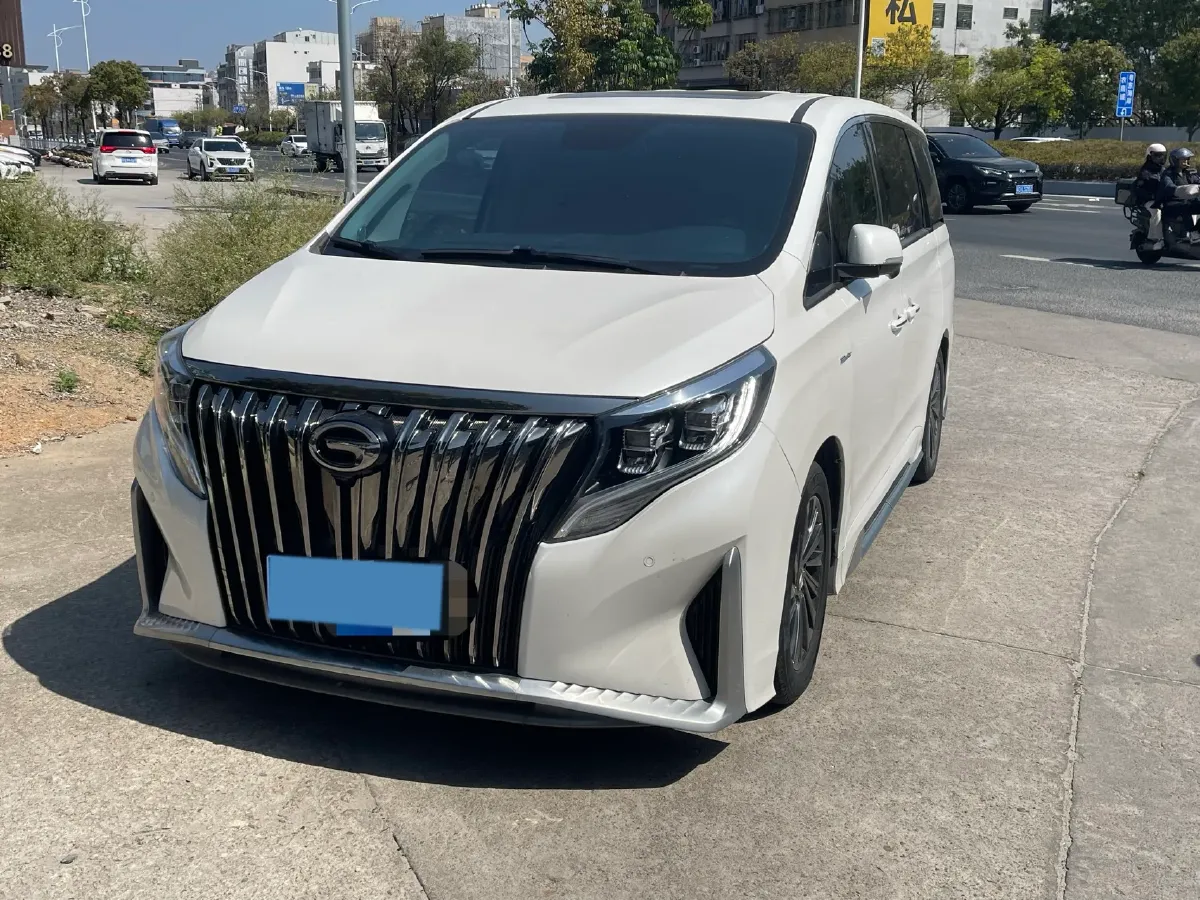 2021 GAC Trumpchi M8 2.0T 252HP L4 8AT,autocango,china used car exporter,china ev exporter,chinese used car exporter,chinese used ev exporter