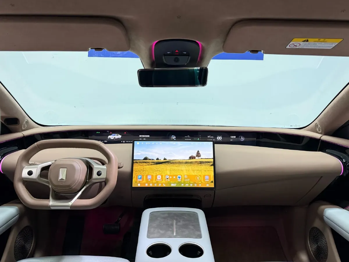 2024 Avatr 07 BEV 82.16KWH,autocango,china used car exporter,china ev exporter,chinese used car exporter,chinese used ev exporter