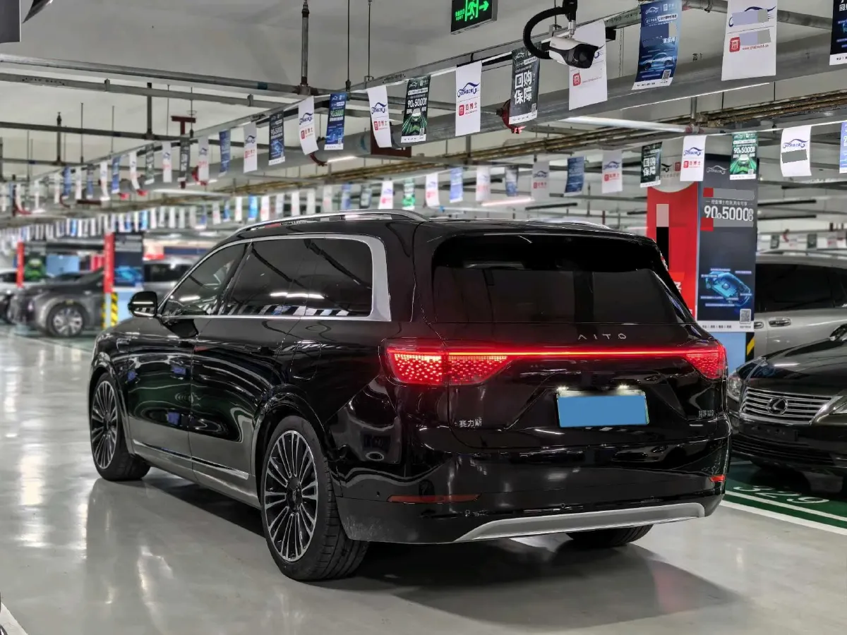 2024 AITO AITO M9 1.5T 152HP L4 REEV 42KWH,autocango,china used car exporter,china ev exporter,chinese used car exporter,chinese used ev exporter