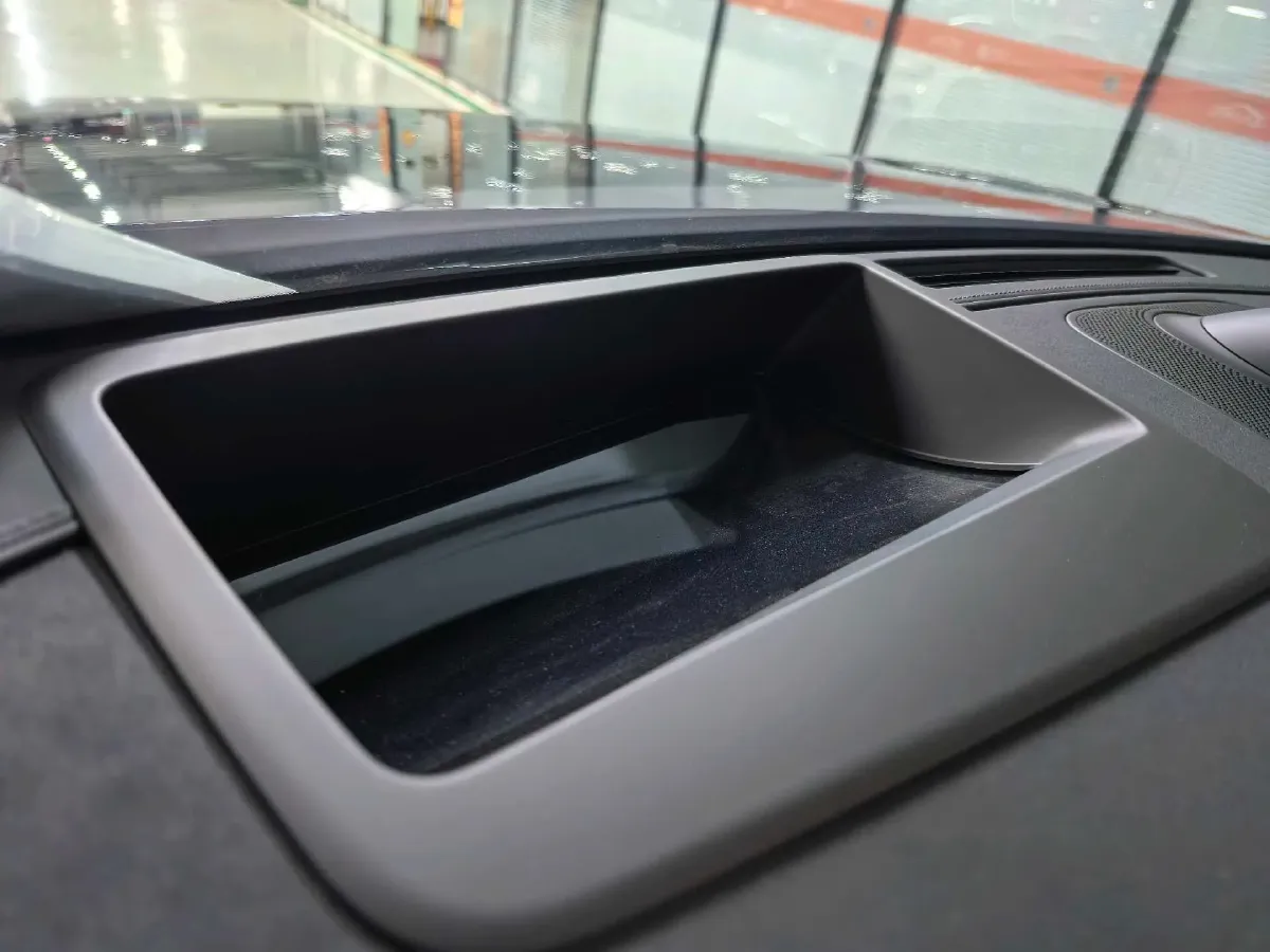 2024 AITO AITO M9 1.5T 152HP L4 REEV 42KWH,autocango,china used car exporter,china ev exporter,chinese used car exporter,chinese used ev exporter