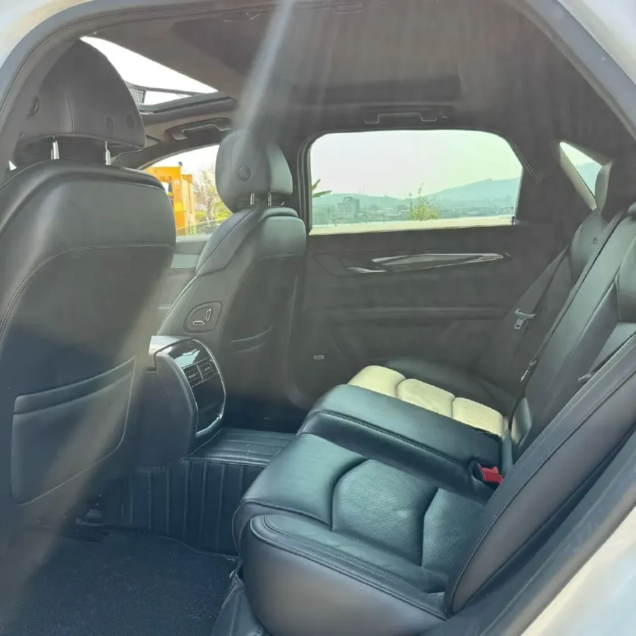 2020 Cadillac CT6 2.0T 241HP L4 10AT,autocango,china used car exporter,china ev exporter,chinese used car exporter,chinese used ev exporter