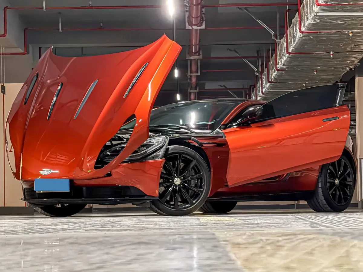 2017 Aston Martin DB11 5.2T 608HP V12 8AT,autocango,china used car exporter,china ev exporter,chinese used car exporter,chinese used ev exporter