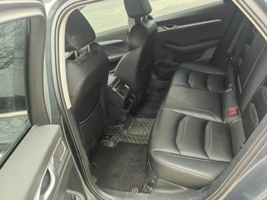 2021 Geely Preface 2.0T 190HP L4 7DCT,autocango,china used car exporter,china ev exporter,chinese used car exporter,chinese used ev exporter