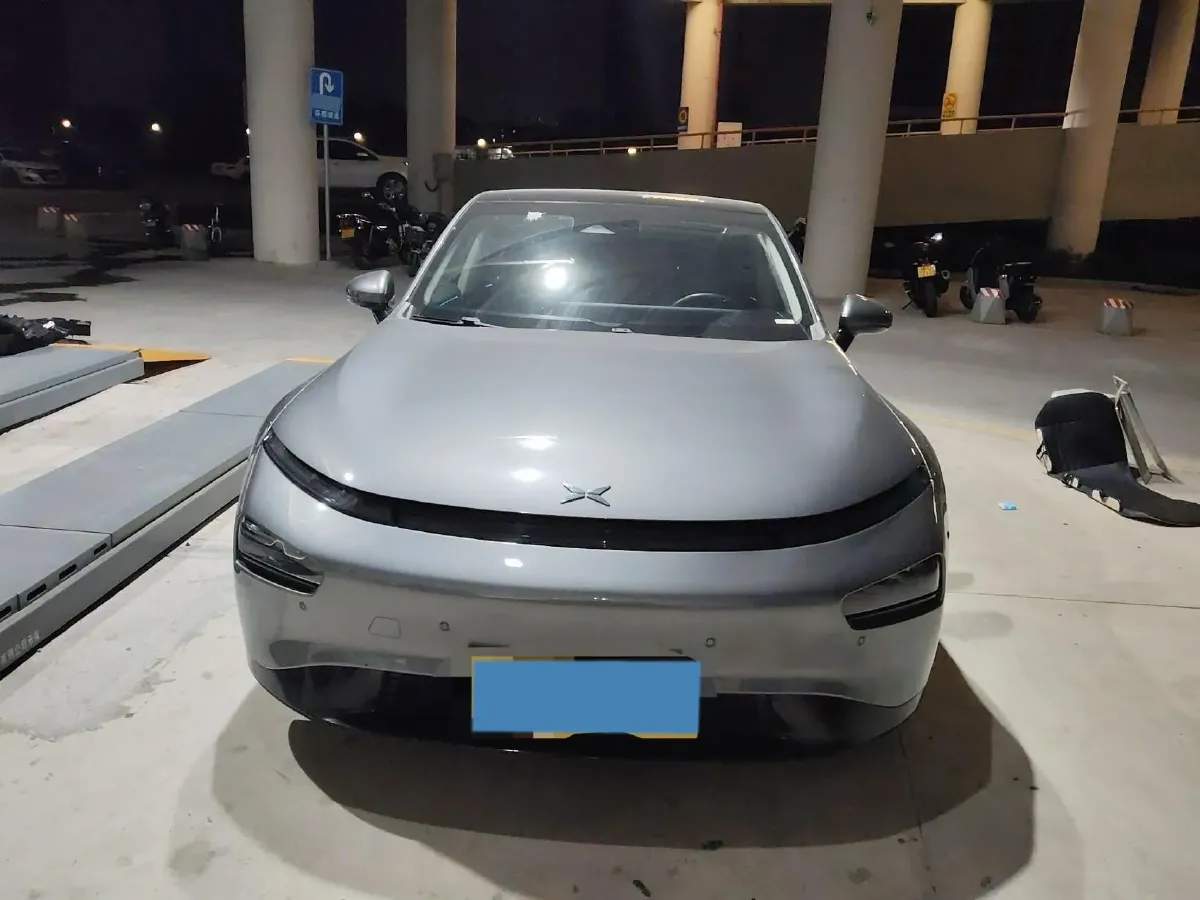 2022 Xpeng P7 BEV 60.2KWH,autocango,china used car exporter,china ev exporter,chinese used car exporter,chinese used ev exporter