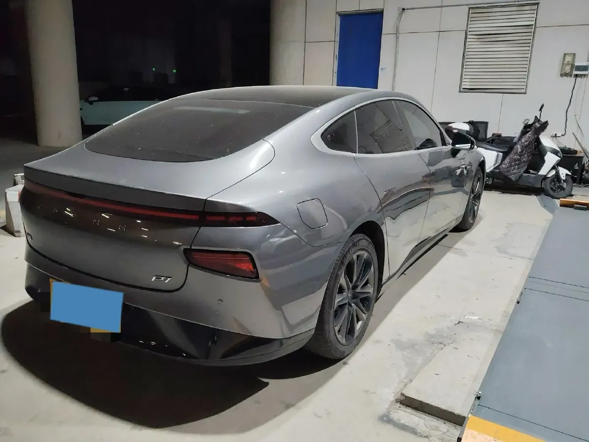 2022 Xpeng P7 BEV 60.2KWH,autocango,china used car exporter,china ev exporter,chinese used car exporter,chinese used ev exporter