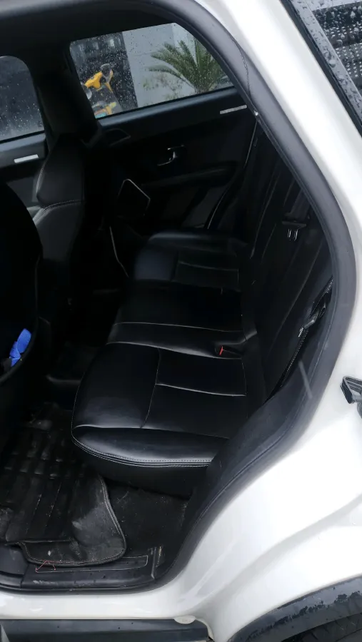 2018 Landwind X7 1.5T 163HP L4 8AT,autocango,china used car exporter,china ev exporter,chinese used car exporter,chinese used ev exporter