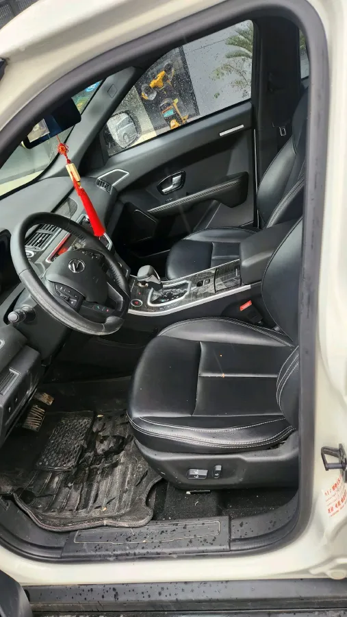 2018 Landwind X7 1.5T 163HP L4 8AT,autocango,china used car exporter,china ev exporter,chinese used car exporter,chinese used ev exporter