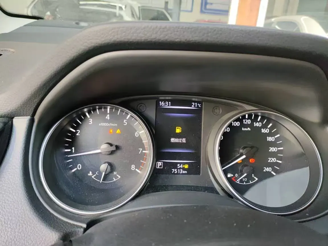 2025 Nissan Qashqai 2.0L 151HP L4 CVT,autocango,china used car exporter,china ev exporter,chinese used car exporter,chinese used ev exporter