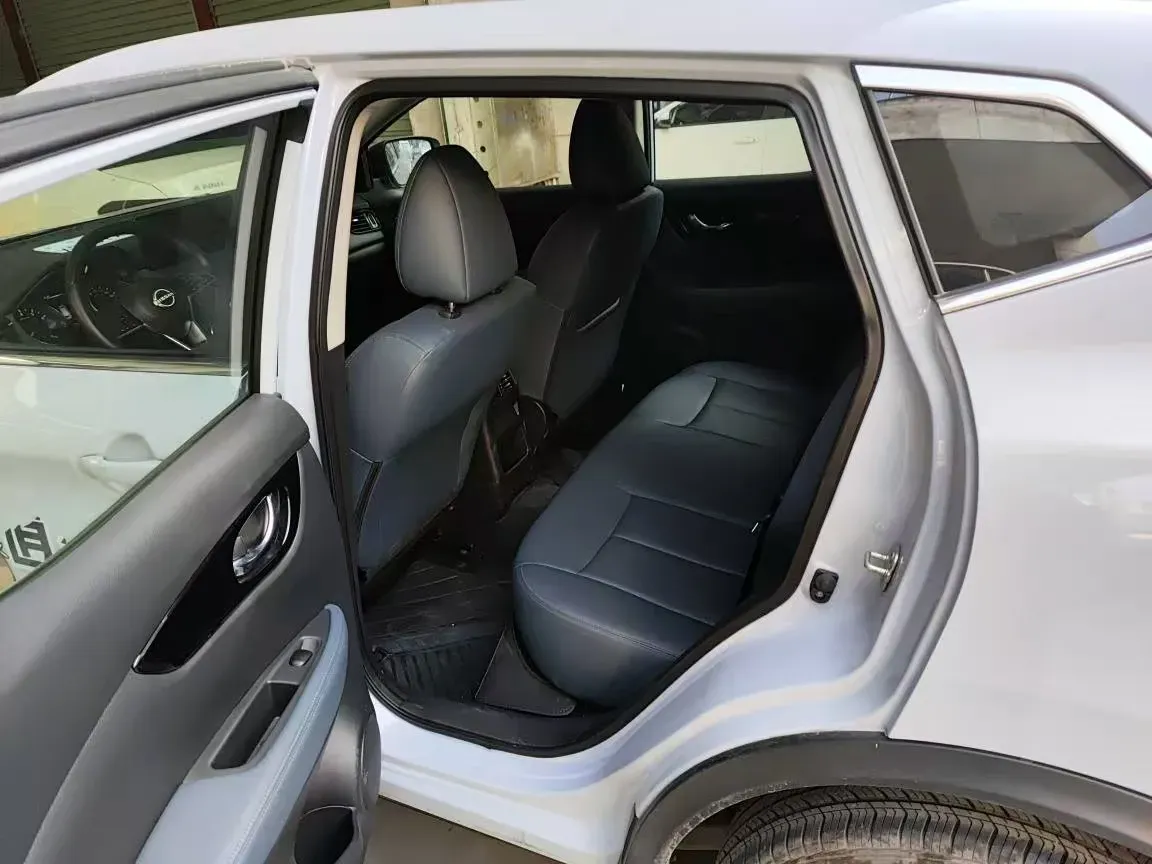 2025 Nissan Qashqai 2.0L 151HP L4 CVT,autocango,china used car exporter,china ev exporter,chinese used car exporter,chinese used ev exporter