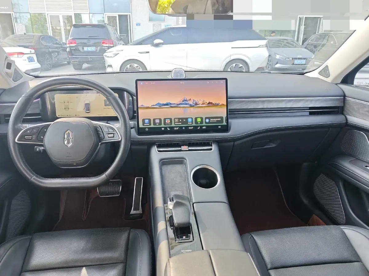 2022 JMC YuHu 7 2.0T 141HP L4 8AT,autocango,china used car exporter,china ev exporter,chinese used car exporter,chinese used ev exporter