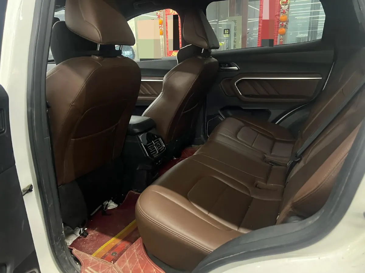 2018 Haval H6 2.0T 197HP L4 7DCT,autocango,china used car exporter,china ev exporter,chinese used car exporter,chinese used ev exporter
