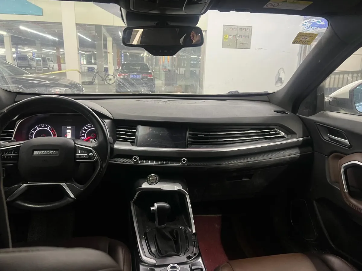 2018 Haval H6 2.0T 197HP L4 7DCT,autocango,china used car exporter,china ev exporter,chinese used car exporter,chinese used ev exporter