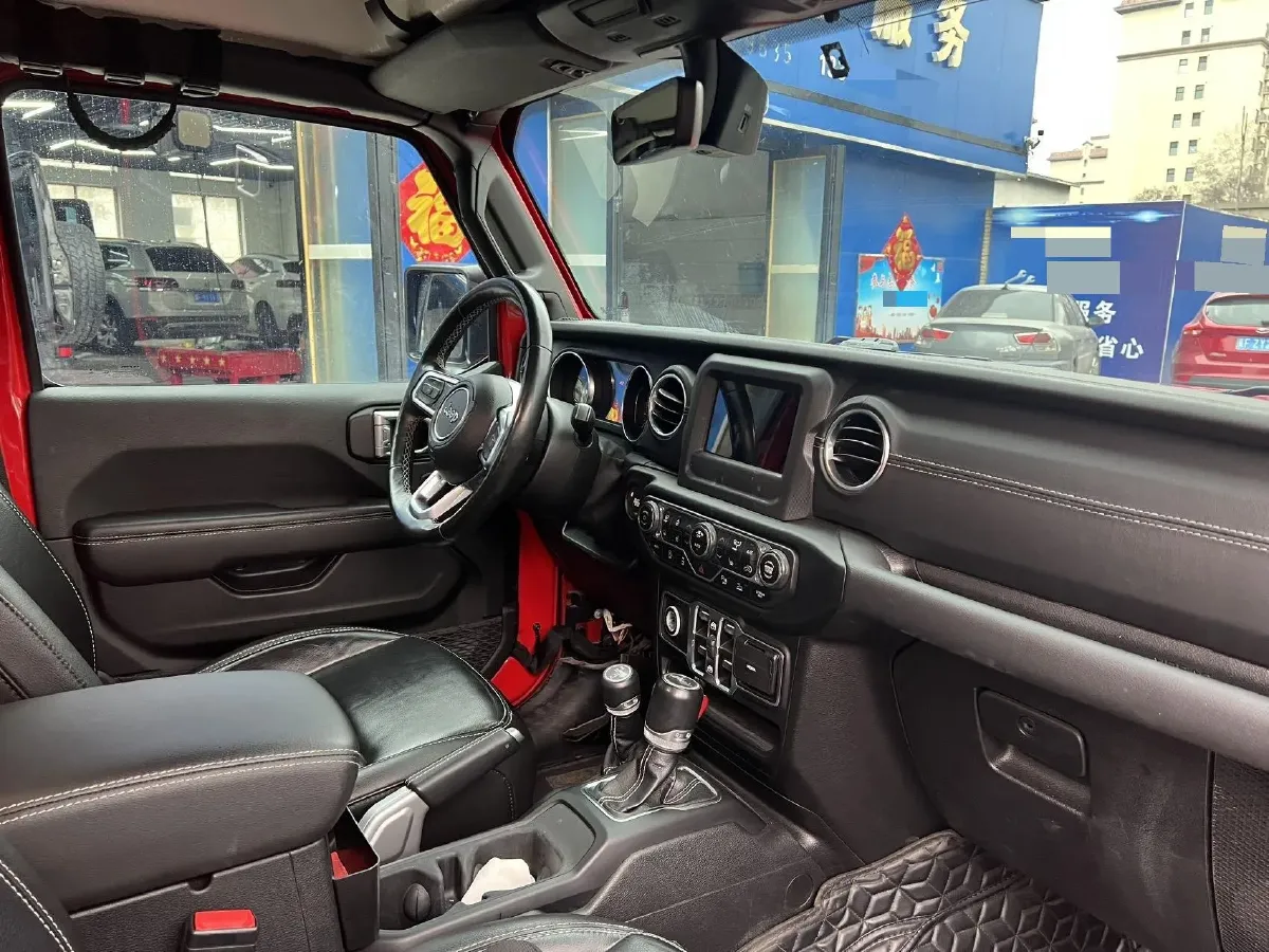 2019 Jeep Wrangler 2.0T 266HP L4 8AT,autocango,china used car exporter,china ev exporter,chinese used car exporter,chinese used ev exporter