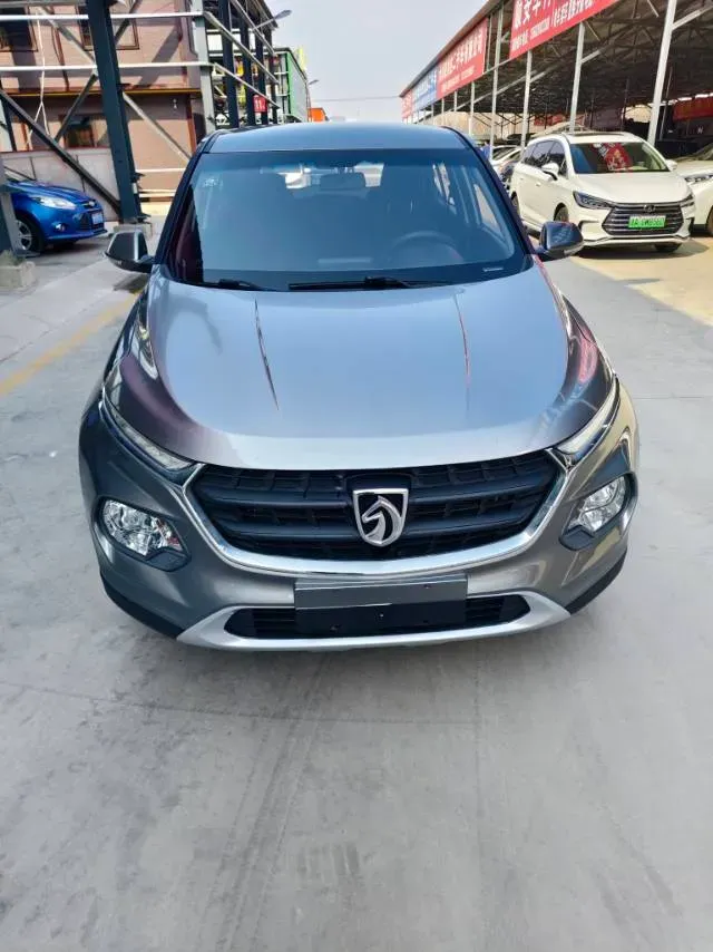 2017 BaoJun 510 1.5L 112HP L4 6MT,autocango,china used car exporter,china ev exporter,chinese used car exporter,chinese used ev exporter