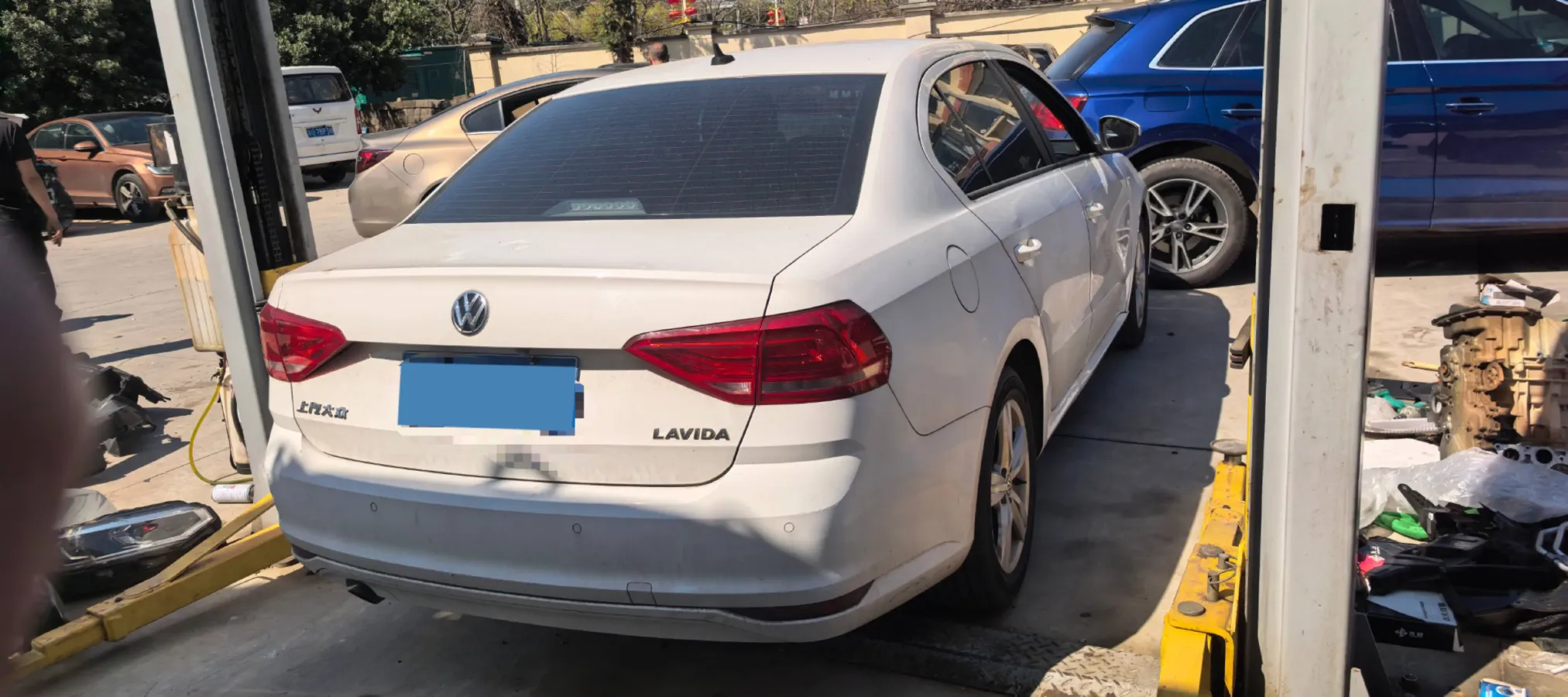 2018 Landwind XiaoYao 1.5T 163HP L4 CVT,autocango,china used car exporter,china ev exporter,chinese used car exporter,chinese used ev exporter