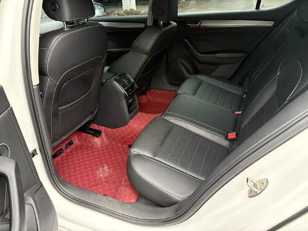 2019 BYD Song MAX 1.5T 154HP L4 6DCT PHEV 15.98KWH,autocango,china used car exporter,china ev exporter,chinese used car exporter,chinese used ev exporter