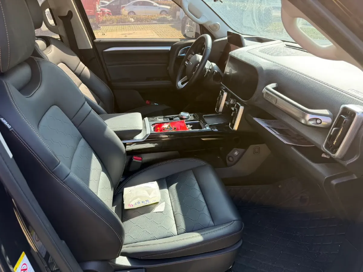 2022 Haval Dargo 1.5T 184HP L4 7DCT,autocango,china used car exporter,china ev exporter,chinese used car exporter,chinese used ev exporter