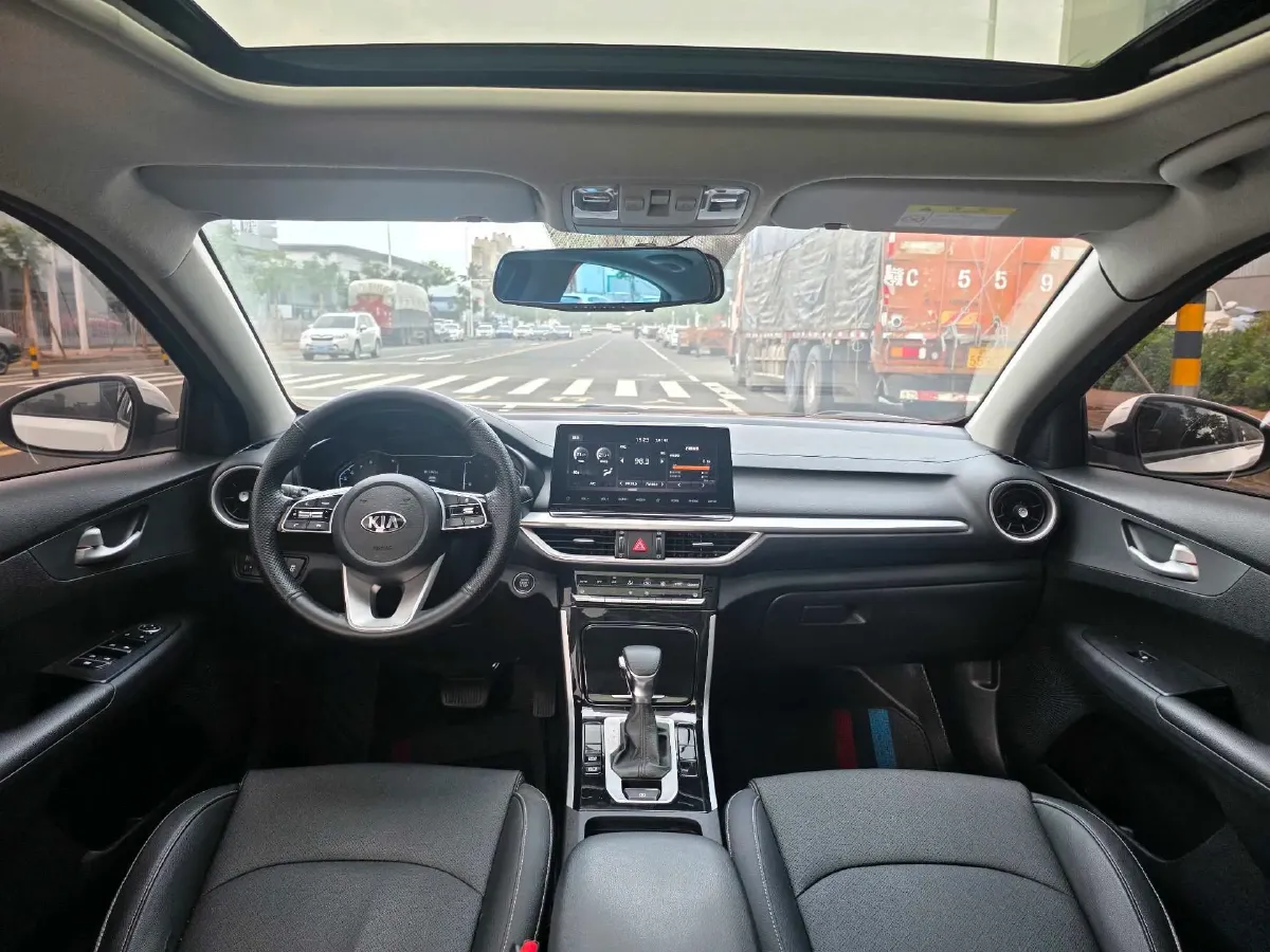 2020 Kia K3 1.5L 115HP L4 CVT,autocango,china used car exporter,china ev exporter,chinese used car exporter,chinese used ev exporter