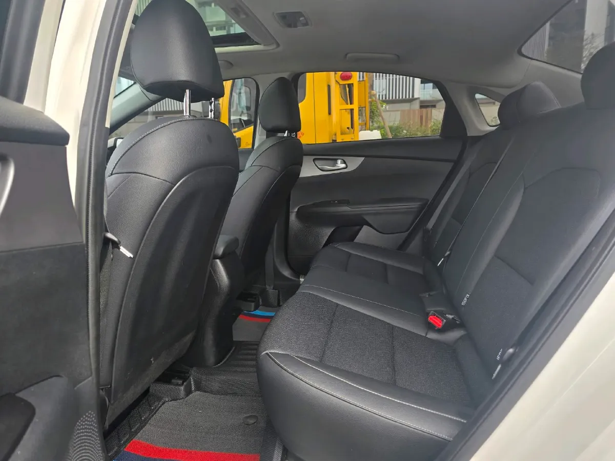 2020 Kia K3 1.5L 115HP L4 CVT,autocango,china used car exporter,china ev exporter,chinese used car exporter,chinese used ev exporter