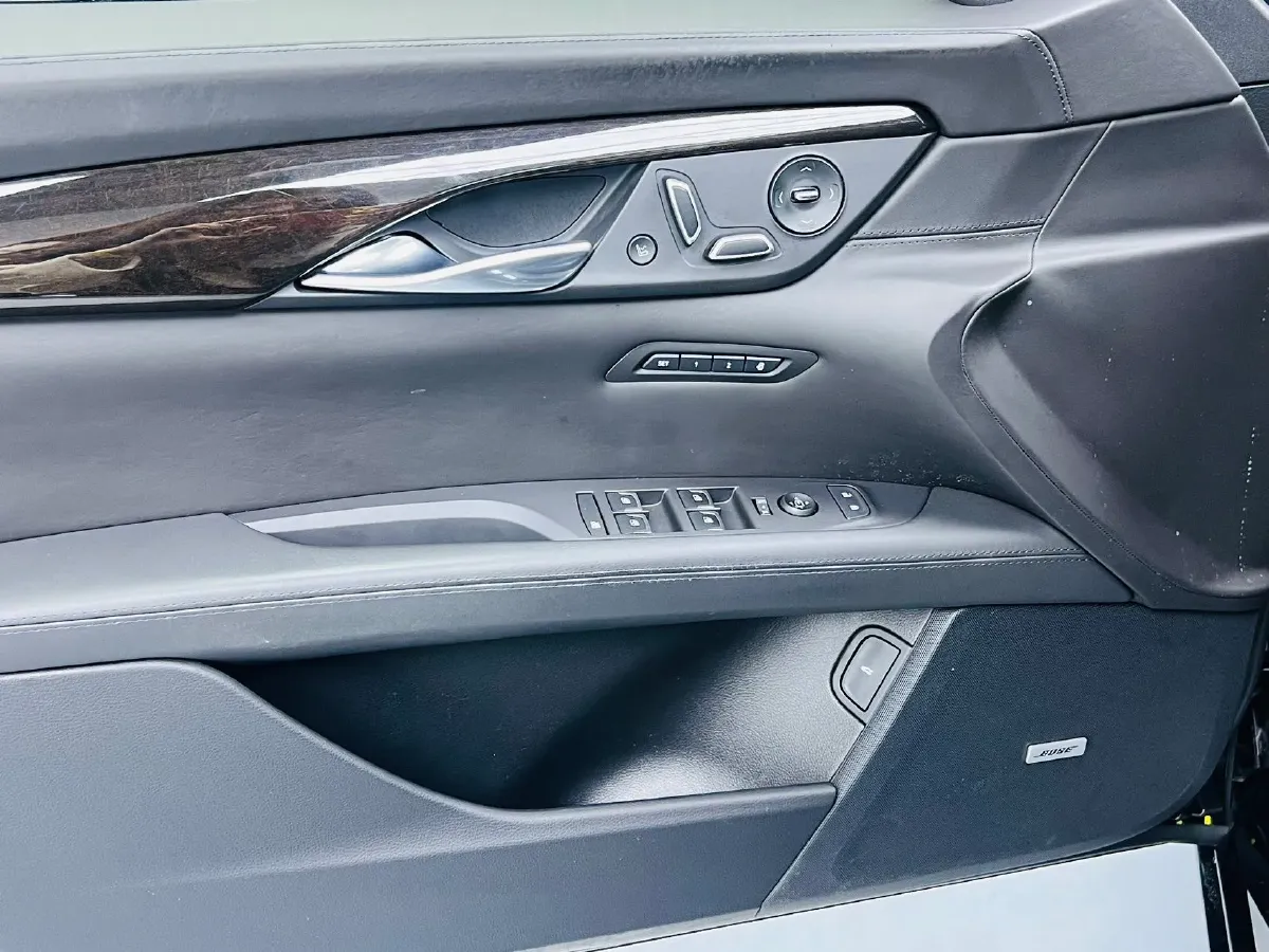 2020 Cadillac CT6 2.0T 241HP L4 10AT,autocango,china used car exporter,china ev exporter,chinese used car exporter,chinese used ev exporter