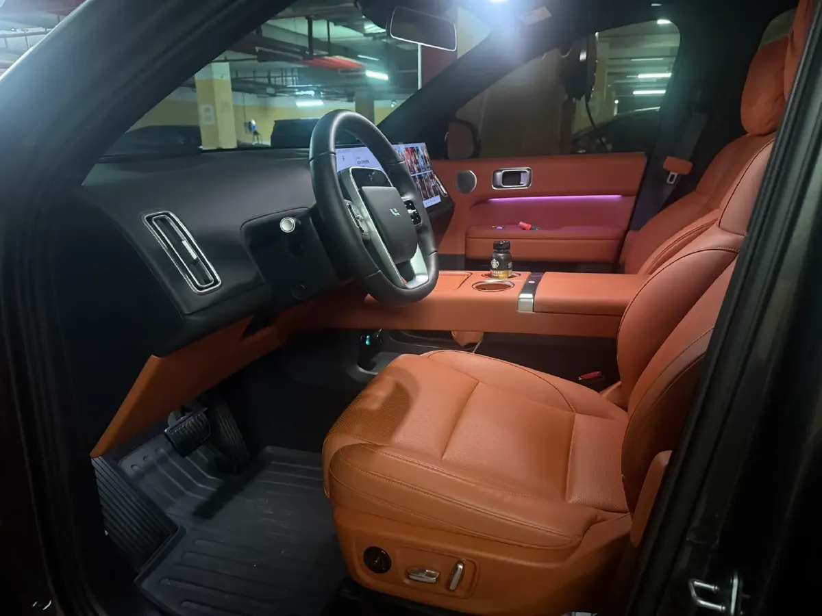 2024 Li L6 Range Extended 154HP L4 REEV 36.8KWH,autocango,china used car exporter,china ev exporter,chinese used car exporter,chinese used ev exporter